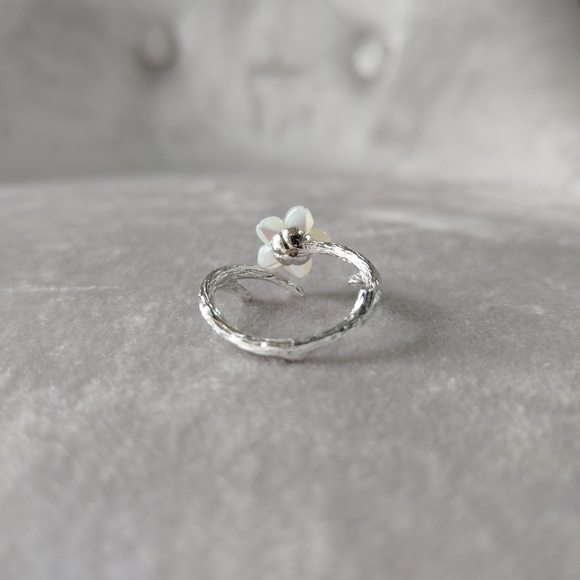 💎NEW💎S925 CHERRY BLOSSOM PEARL RING - Picture 12 of 13